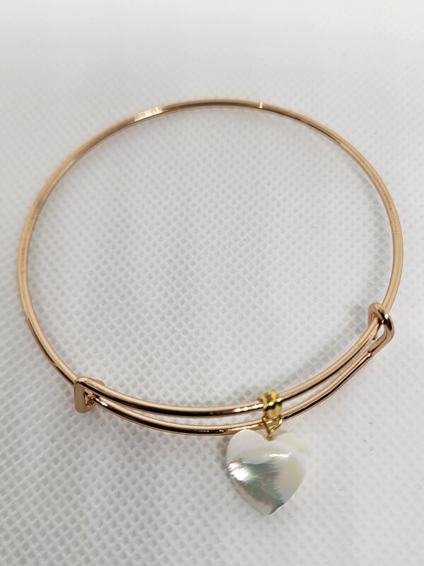 White Shell Heart Gold Bangle Bracelet - Image 2